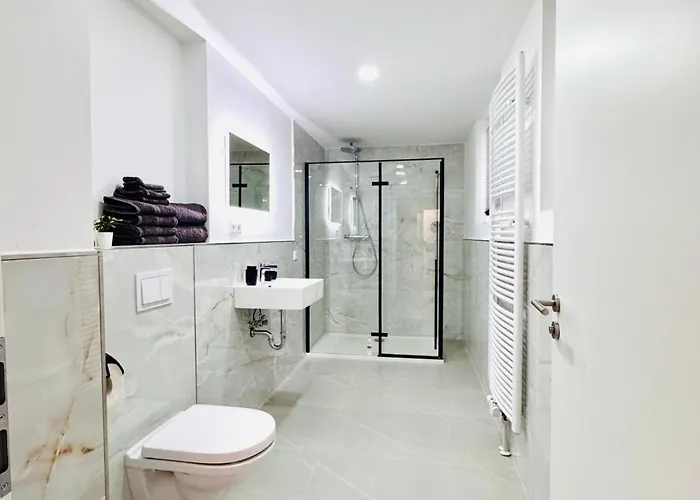 Helle Erdgeschosswohnung In Fuer Bis Zu 4 Personen 哈姆